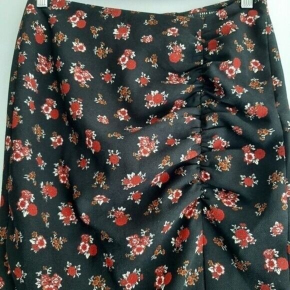 ZARA Side Slit Ruched Mini Skirt Floral Sz S - Picture 7 of 12
